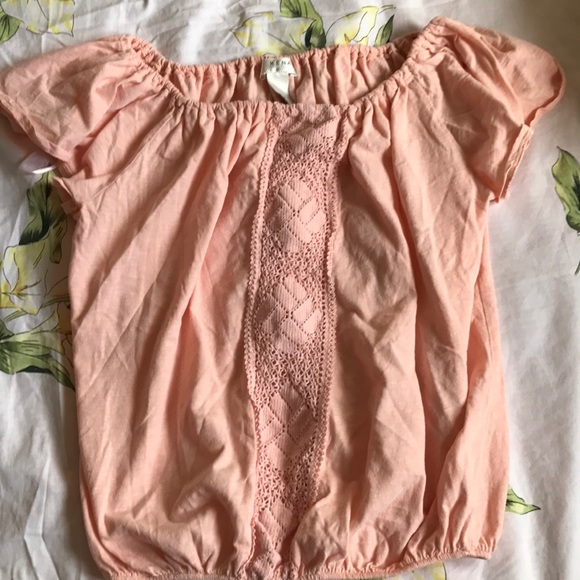 Kenar Tops - Pink Lace top